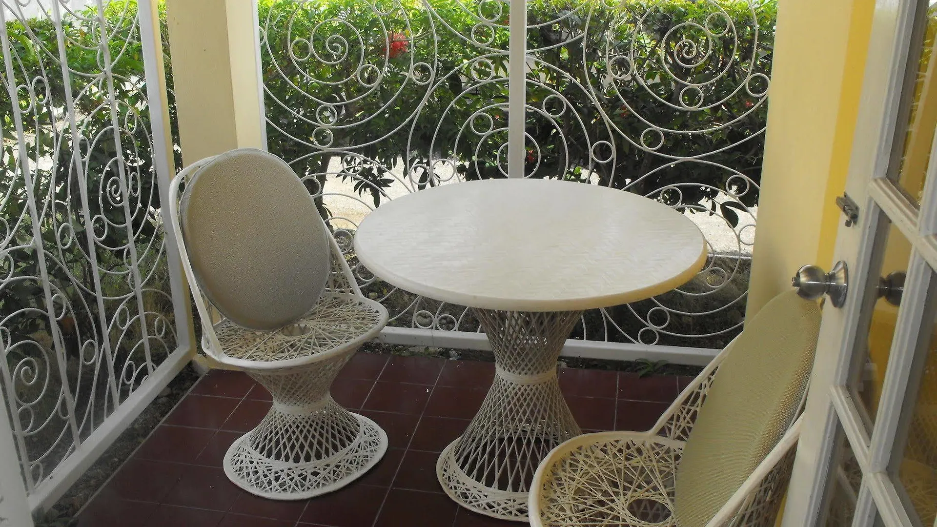 The Atrium At Ironshore Montego Bay
